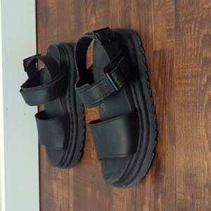 Dr.Martens Voss Platform Sandal Black 6 37